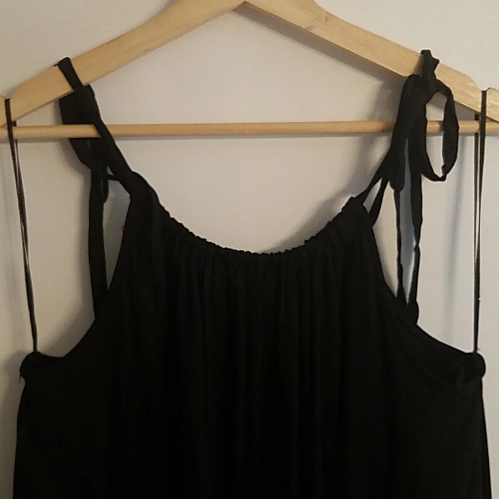 Embroidered Maxi Dress - Picture 5 of 7